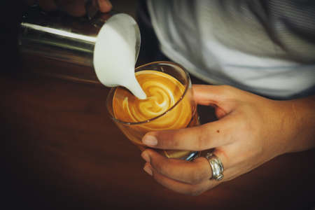 how to make coffee latte artの写真素材