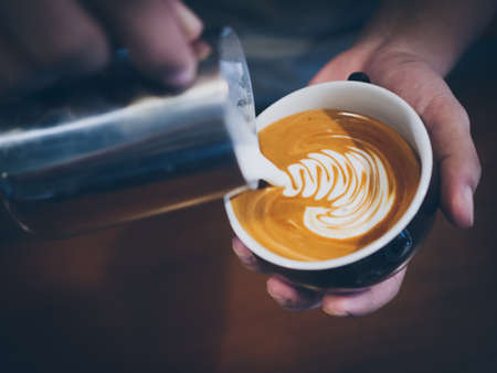how to make coffee latte artの写真素材