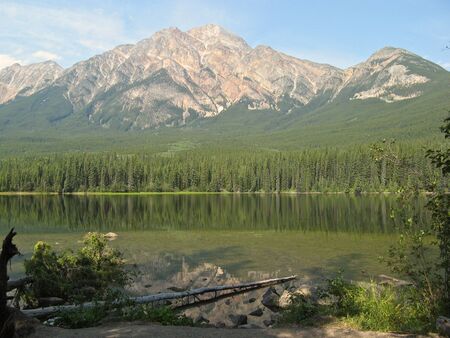 Quiet lake scene at Pyramid Lakeの写真素材
