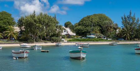 White sand beach on beautiful Mauritius island at the clear blue waters of the Indian Oceanのeditorial素材