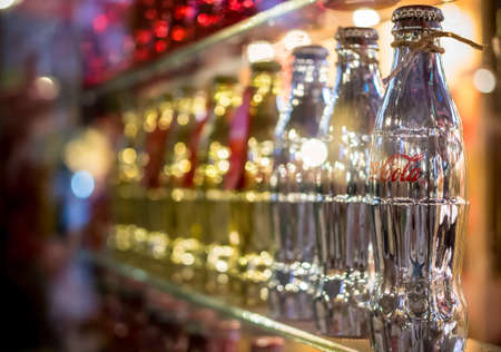 BANGKOK, THAILAND - FEBUARY 17, 2017: Coca cola or "Coke" is a softdrink are famouse in the world.
Are set into line with Bokeh at "Bangkhean House"のeditorial素材