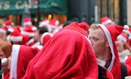 Annual Group crowd of santas in Londonのeditorial素材