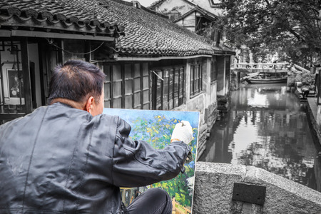 Painter who is painting landscapeのeditorial素材