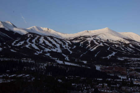 Breckenridge, Colorado  01/26/2013- Sunrise over Breckenridge Ski Area and Townのeditorial素材