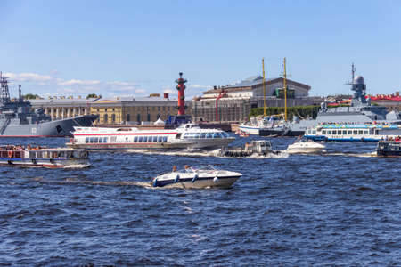St. Petersburg, Russia - July, 24,2021: Accumulation of water transport modes on the Neva River in St. Petersburg. View of the Neva River from the embankment.のeditorial素材