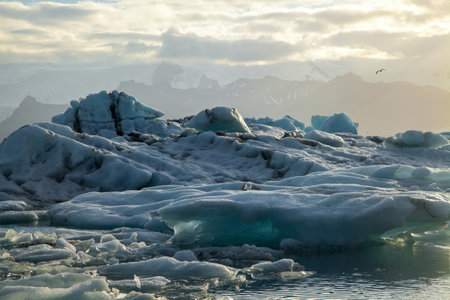 JÃ¶kulsÃ¡rlÃ³n Glacier Lagoon on the South Coast of Icelandの写真素材