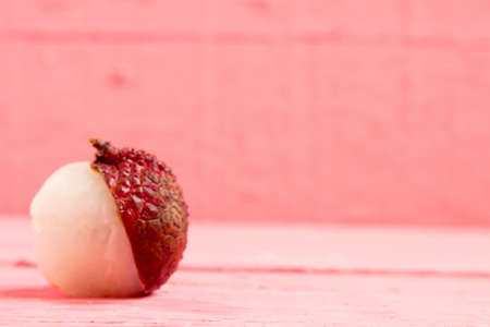 lychee fresh on pink wood.の写真素材