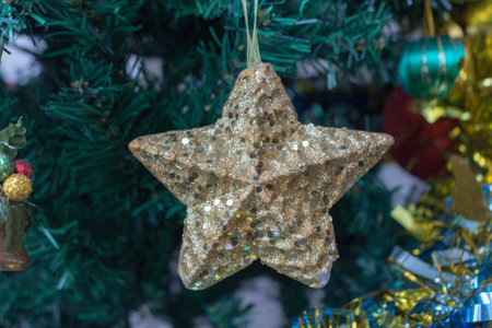 star tree christmas merry golden happy.