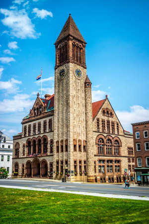 Albany, NY, USA - July 28, 2018: The well structured Albany City Hallのeditorial素材