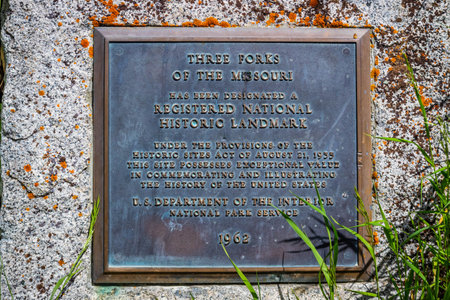 Three Forks, MT, USA - June 5, 2019: Three Forks of Missouri stone markerのeditorial素材