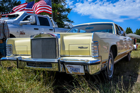Lincoln, MT, USA - July 26, 2019: An old well maintained customized Lincoln muscle carのeditorial素材