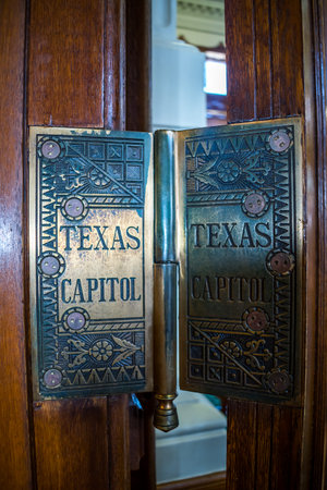 Austin, TX, USA - March 9, 2019: The large hallways of the inside building of Texas State Capitolのeditorial素材