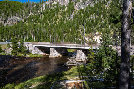 Epic mountain landscape scenery from the walking trail of the preserve parkの写真素材