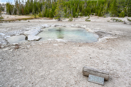 Yellowstone NP, WY, USA - Aug 12, 2020: The Crater Springのeditorial素材