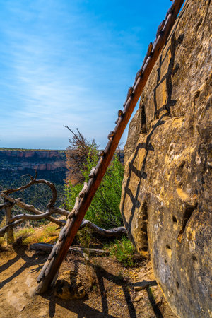Historic cliff side dwellings showcasing survival, architecture, and cultural resilienceの写真素材