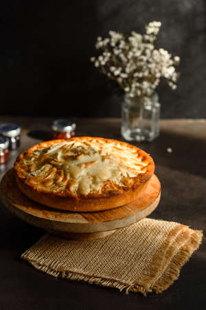Classic american autumn dessert: apple pie with cinnamon and demerara sugarの写真素材