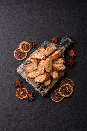 Italian cantuccini cookies with almonds, a sweet biscuit dessert. Cantuccini cookies as a food backdrop for your designの写真素材