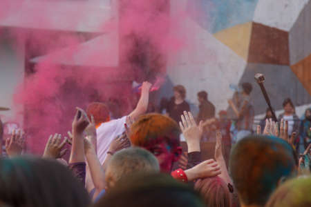 The festival colors Holi, on the Independence Day Russia, Krasnokamensk Zabaykalsky Krai.のeditorial素材