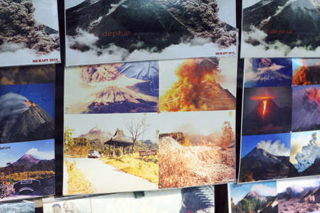 photograph of the eruption of volcanic merapiの写真素材