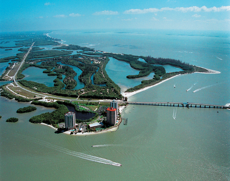 Lovers Key State Park Floridaの写真素材