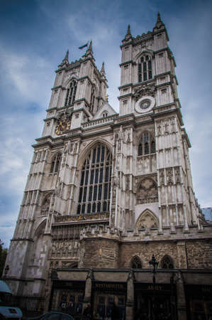 he Collegiate Church of St Peter at Westminster, popularly known as Westminster Abbey, is a large, mainly Gothic church, in the City of Westminster, London, United Kingdom, located just to the west of the Palace of Westminster  It is the traditional placeのeditorial素材