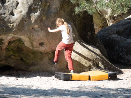 Climbing in Larchant, Fontainebleau, Franceのeditorial素材