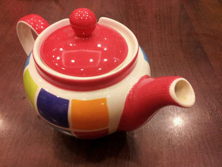 colorful tea potの素材