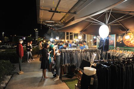 Chachoengsao thailand-november 9-12,2018  retro market  thailand robinson Chachoengsao at with tourist on 9-12 november 2018のeditorial素材