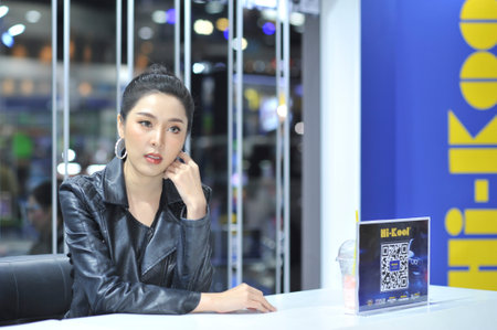 BANGKOK-december5 pretty moter expo at The 37nd Motor expo 2020 on december 5, 2020 in Bangkok, Thailandのeditorial素材