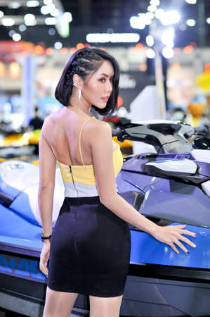 BANGKOK-april 3 pretty at The42th Bangkok International Motor Show 2021 on april 3, 2021 in Bangkok, Thailandのeditorial素材