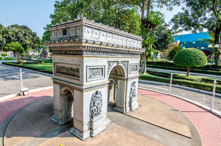 Arc De Triomphe Replica at Mini Siam in Pattaya, Thailandのeditorial素材