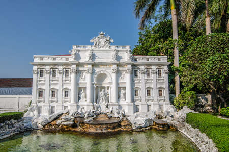 PATTAYA, THAILAND - April 14 2016 : Trevi Fountain ,Italy in Mini Siam Park Pattayaのeditorial素材