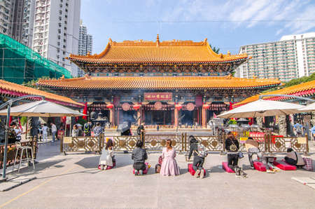 HONG KONG ,CHINA -DEC 8,2016 : Wong Tai Sin is a Chinese deity popular with the power of healing. Many tourists around the world visit this every day on DEC 8,2016 in HONG KONGのeditorial素材