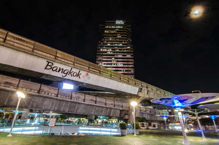 Bangkok, Thailand - November 2, 2017 - A View of Newly Built Skywalk That Connects MBK Center, Siam Discovery and BTS National Stadium Station.のeditorial素材