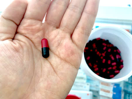 One capsule in your handの素材