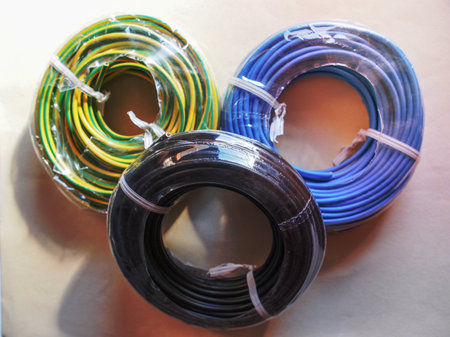 Electric power distribution cables for live neutral and ground connectionの写真素材