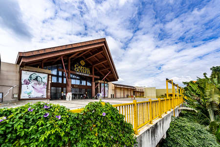 Outlets Duty Free Shop in Sanya, Hainan Province, Chinaのeditorial素材