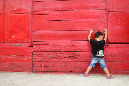 Hub Ho Hin is the name of the old red painted mill of Songkla Province, Thailand.の写真素材