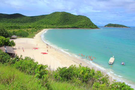 White Sand Beach and Crystal Clear water of Luk Lom Beach , Samaesarn Island Sattahip, Chonburi, Thailandの写真素材