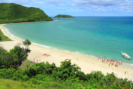 White Sand Beach and Crystal Clear water of Luk Lom Beach , Samaesarn Island Sattahip, Chonburi, Thailandの写真素材