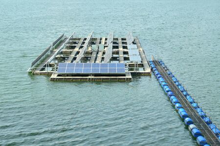 Solar panels on the water.の写真素材