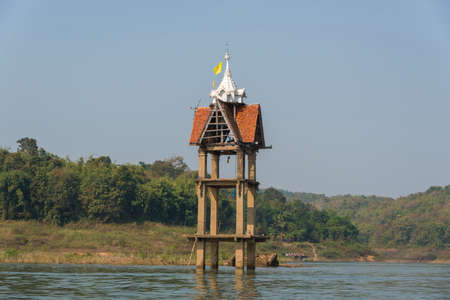 Old Buddha in Ancient Temple, Sangklaburi Kanchanaburi ,Kanchanaburi, Thailandの写真素材