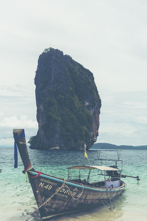KRABI,THAILAND - April 14, 2017: Tourists enjoying the beautiful miracle beach & crystal clear water at Koh Kai, Koh Tub & Koh Mor, Krabi, Thaiandのeditorial素材