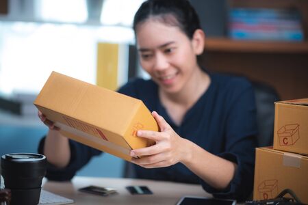 people in online marketing concept, online sellの写真素材