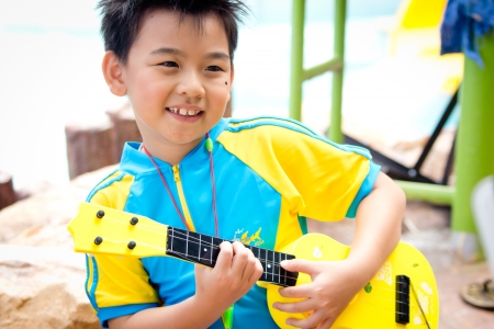 BANGKOK, THAILAND  - APRIL  28, 2013 - Kid clothing multi brand Summer Collection at Fantasia Lagoon Kidのeditorial素材