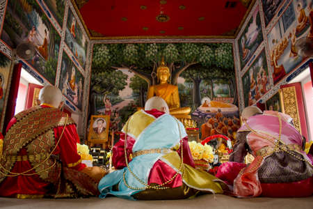 SUKHOTHAI, THAILAND - April 7   Unidentified people in tradition of the Sri Satchanalai district for ordaining a whole group of new monks with elephants on April 7, 2014 in Sukhothai, Thailand のeditorial素材