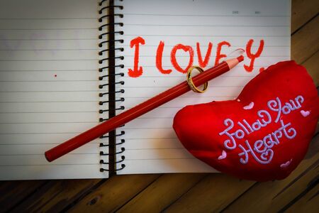 valentin ring I love you message