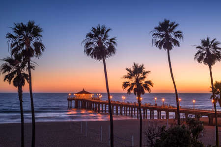 Manhattan Beach Pier at sunset, Los Angeles, Californiaの写真素材