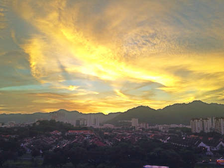 Yellow sunsetの素材