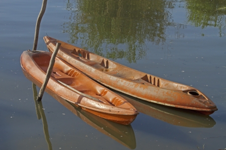 kayak in the lake of thailand の写真素材